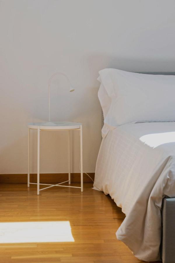 Casa Lobe - Charming Apartment In Village Centre La Morra Εξωτερικό φωτογραφία